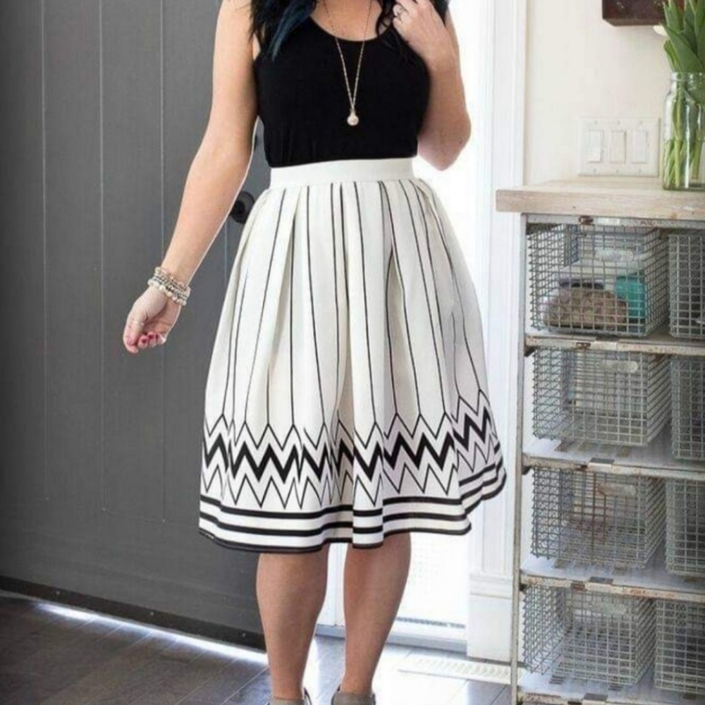 Chevron skirt